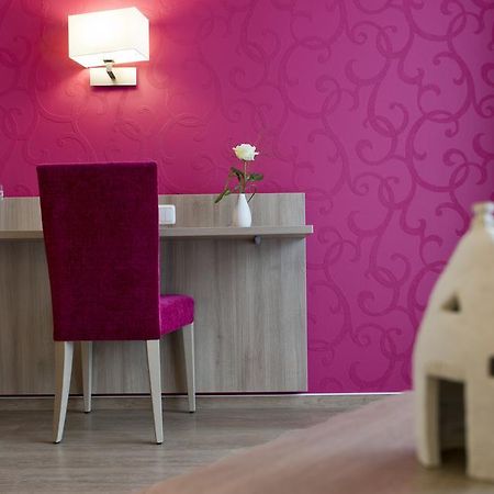 Landhotel Im Klostereck Strubel-Roos Flonheim Ruang foto
