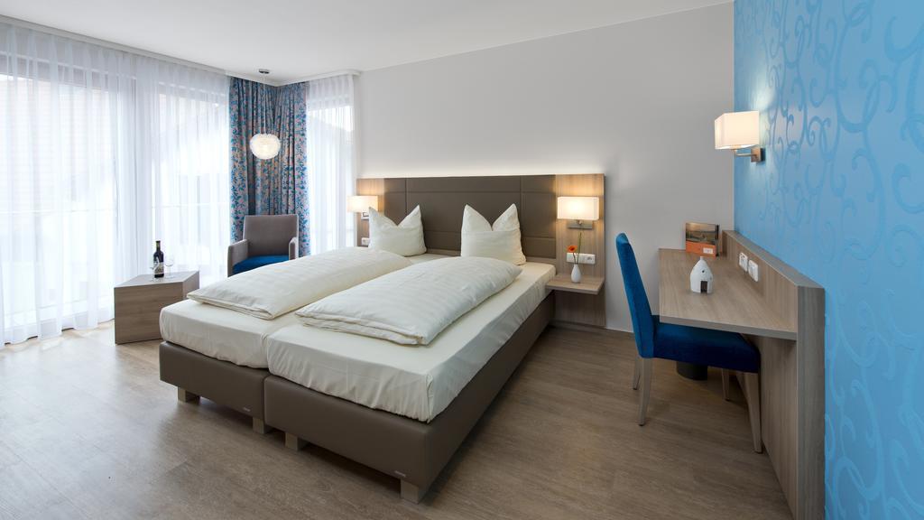 Landhotel Im Klostereck Strubel-Roos Flonheim Ruang foto